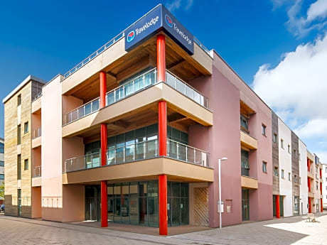 Travelodge Caernarfon