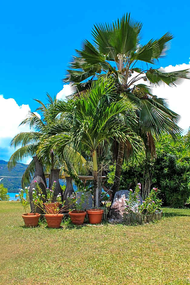 L'Habitation Cerf Island