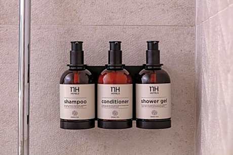 Interconnecting Room