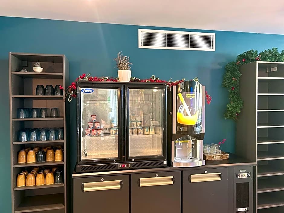 Kyriad Résidence Cabriès - Plan de Campagne