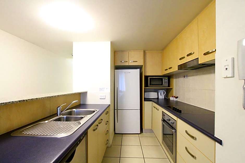 Caloundra Central Apartment Hotel