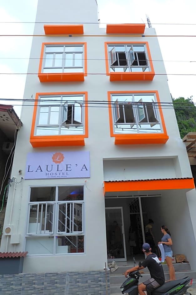 Laule'a Hostel