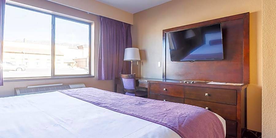 Red Garter Hotel & Casino by Red Lion Hotels