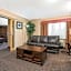 Canmore Inn & Suites