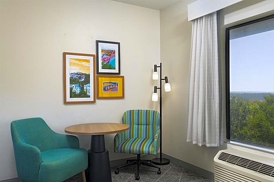 Hampton Inn & Suites Austin-Lakeway
