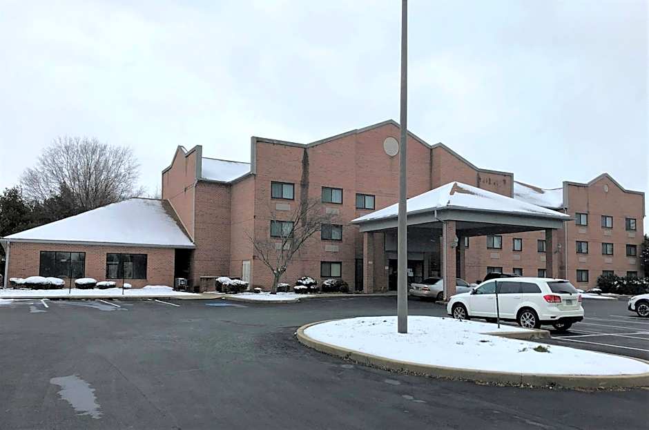 Red Roof Inn & Suites Chestertown