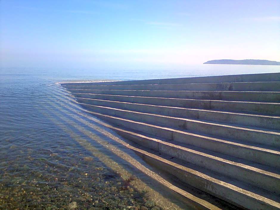 Min y Don Guest House