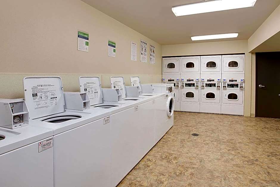 WoodSpring Suites Columbus North I-270