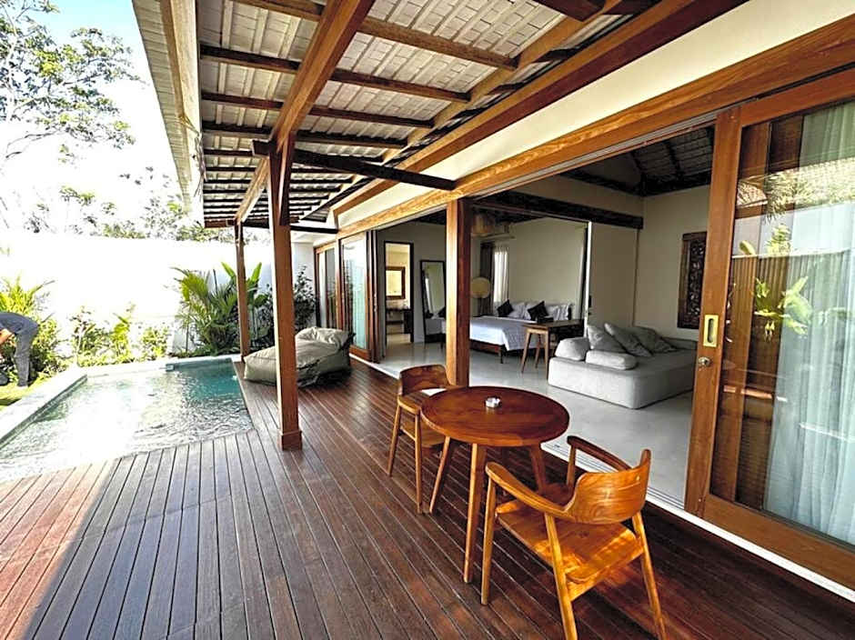 Di Cappio Studio Uluwatu