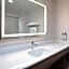 Holiday Inn Express Hotel & Suites Youngstown North-Warren/Niles By IHG