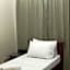 RedDoorz @ Casa Marabella Villamonte Bacolod City