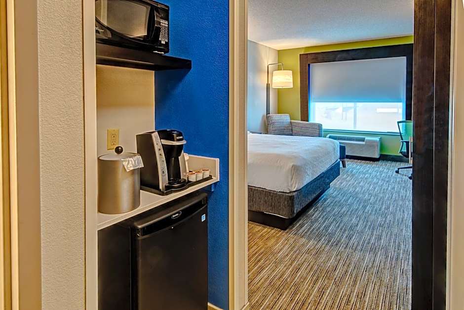 Holiday Inn Express Hotel & Suites Jackson Northeast By IHG