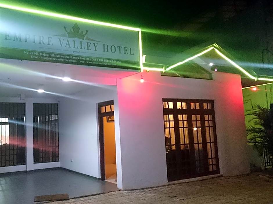 Empire Valley Hotel