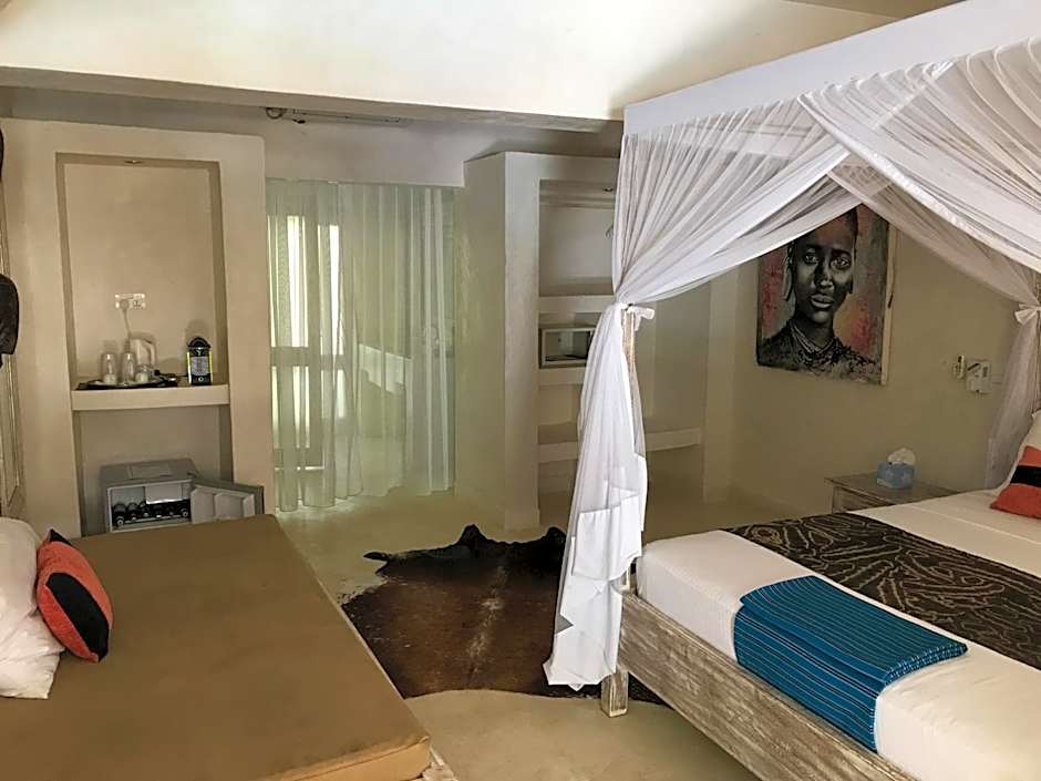 The Villa Luxury Suites Hotel