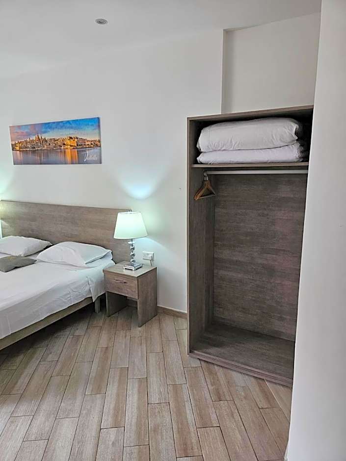 Napoli Suites Studios Aparthotel