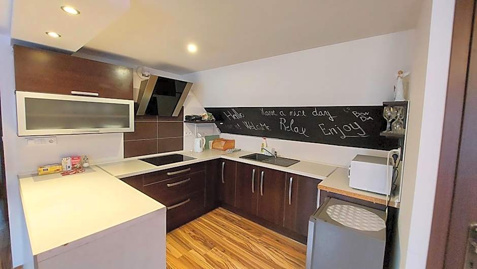 Apartmán Tajov pre 5-6 osôb, privatne parkovanie a terasa