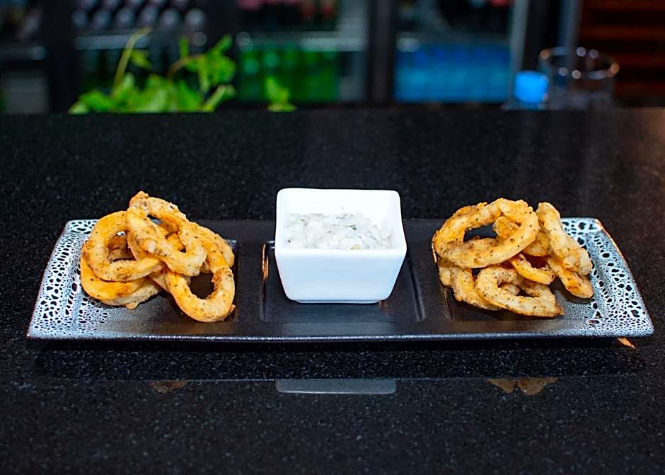 Crowne Plaza Nairobi Airport by IHG