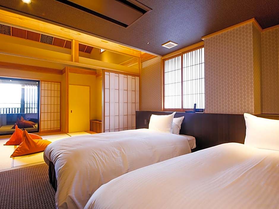 Awaji Hamarikyu Takumi