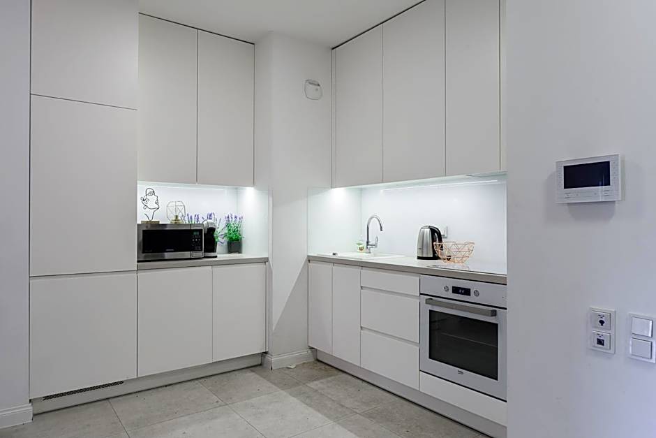 Lumina luxury apartments in Mennica Residence