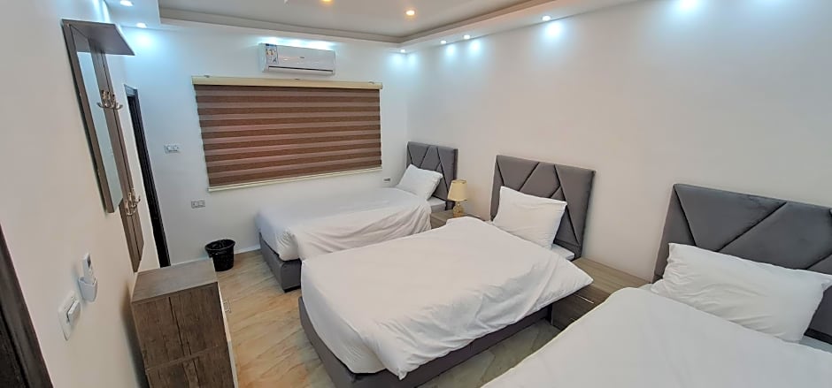 Nabateans Home Hotel