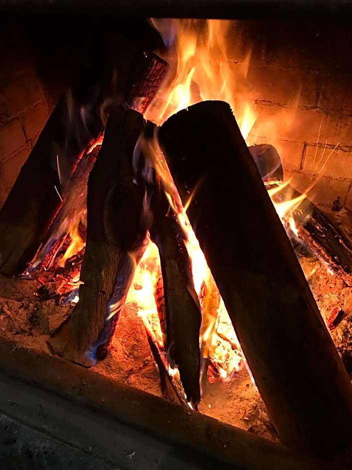 The Man from Snowy River Hotel