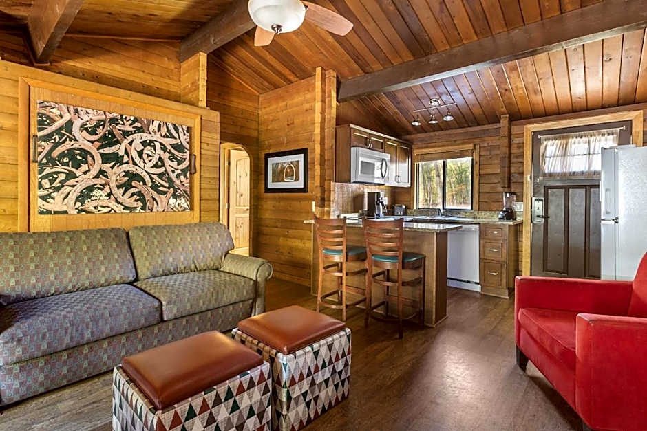 Kohl's Ranch Lodge