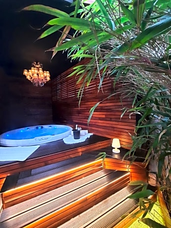 SUITE JACUZZI LIEGE