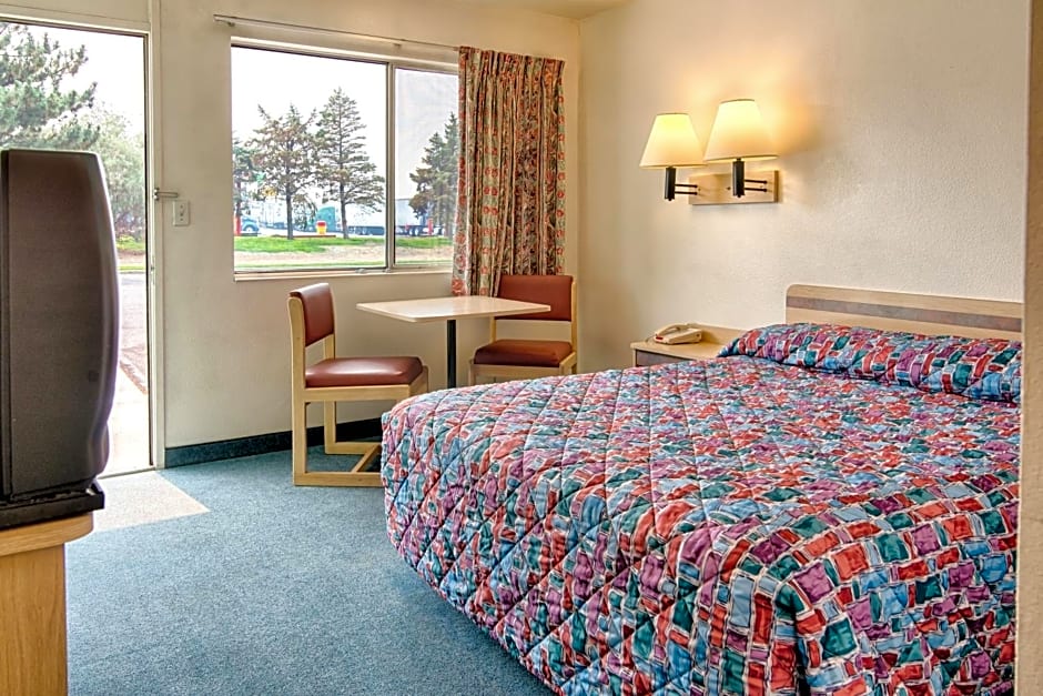 Motel 6-Winnemucca, NV
