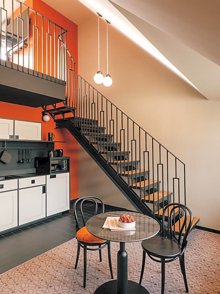 WELTWIEN Luxury Art Apartments & Free Parking