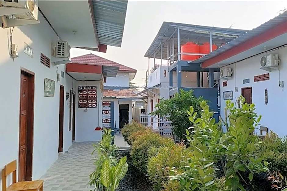 Hotel O Kost Reski 1 Near Pasar Rakyat Limbung