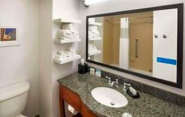 Hampton Inn By Hilton And Suites Little Rock/Downtown