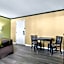 Super 8 by Wyndham Crescent City