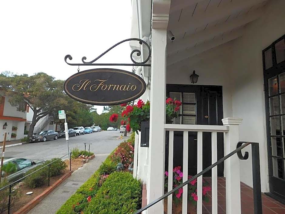 Pine Inn