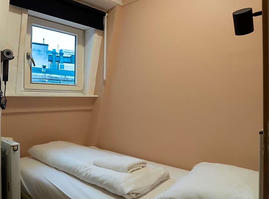 CS Hotel