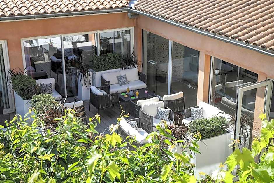 Le Carre d'Alethius Logis Hotel Restaurant