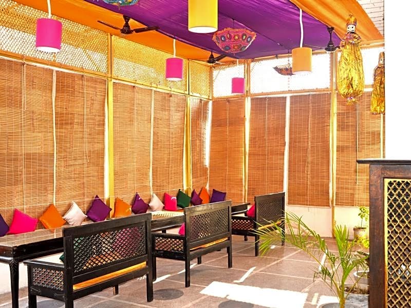 La Casa Hotel