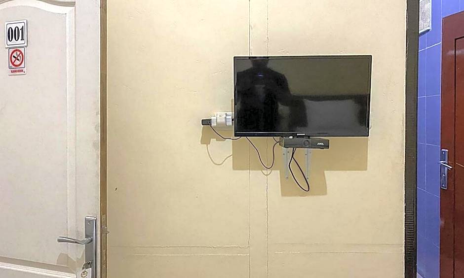 RedDoorz @ Merauke City Center