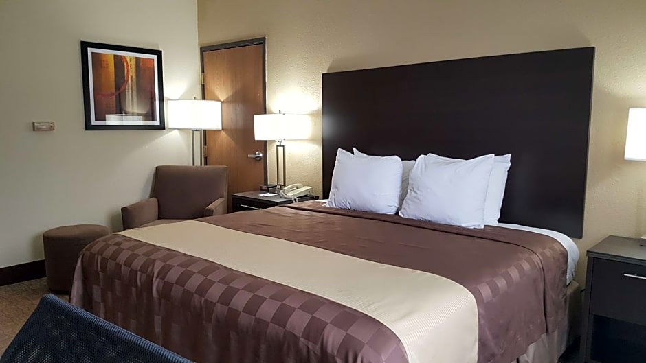 Best Western Teal Lake Inn
