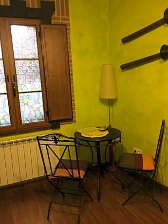 Standard Double Room with Private Bathroom