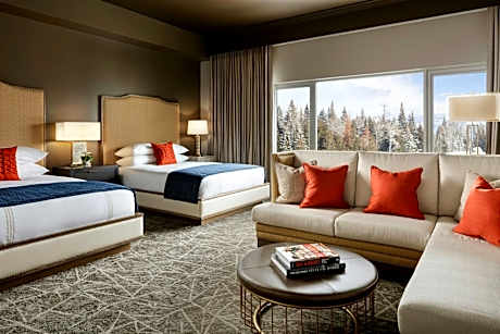 Rossland Studio, Junior Suite, 2 Queen, Inland view