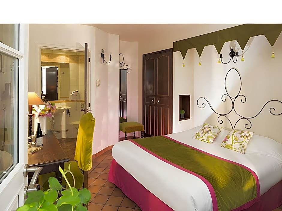 Castex Hotel