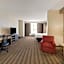 Country Inn & Suites by Radisson, Findlay, OH