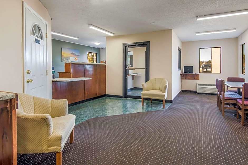 Rodeway Inn & Suites Dublin