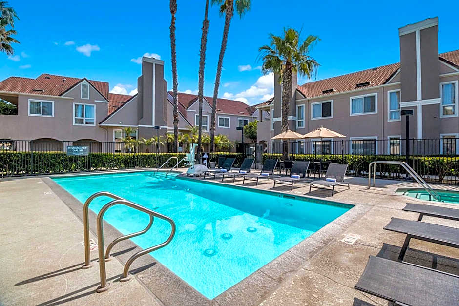 Sonesta ES Suites Huntington Beach Fountain Valley