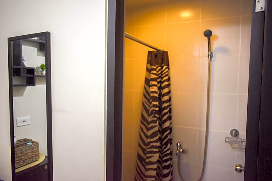 Manhattan Plaza Tower 1