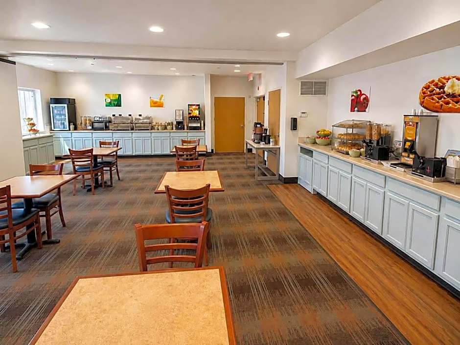 Quality Inn & Suites Sequim at Olympic National Park