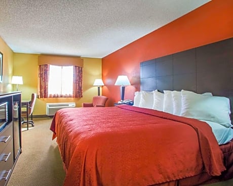 1 Queen Bed, Nonsmoking, Accessible