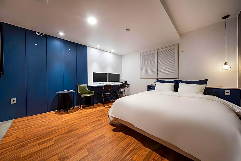 Stay Month Hotel Goyang