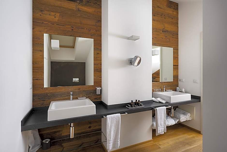 Montana Lodge & Spa, by R Collection Hotels