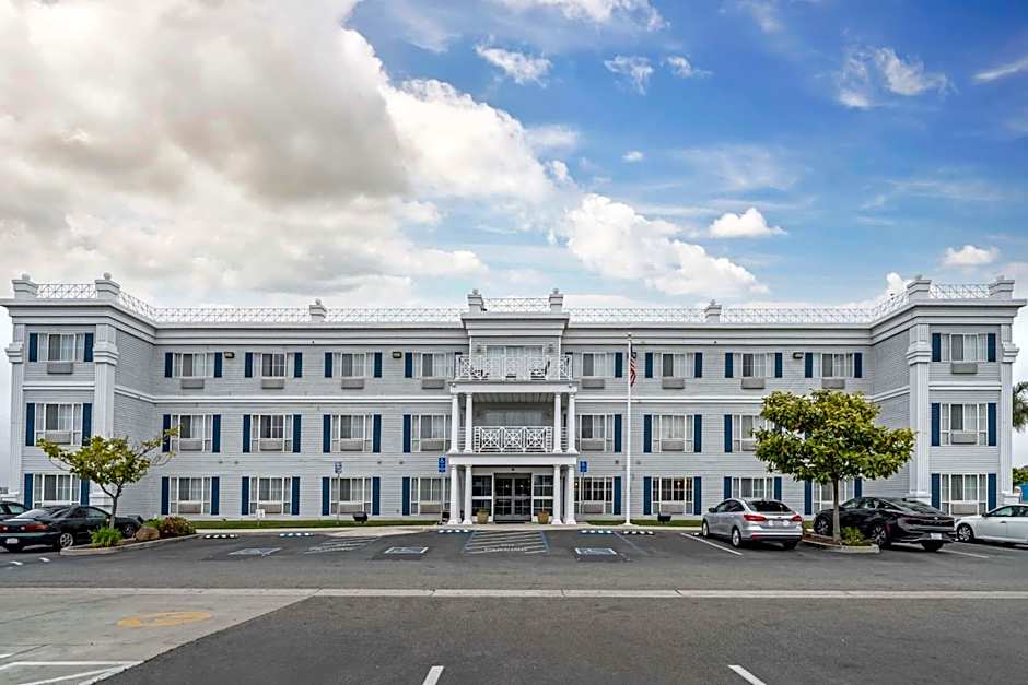 Best Western Salinas Monterey Hotel